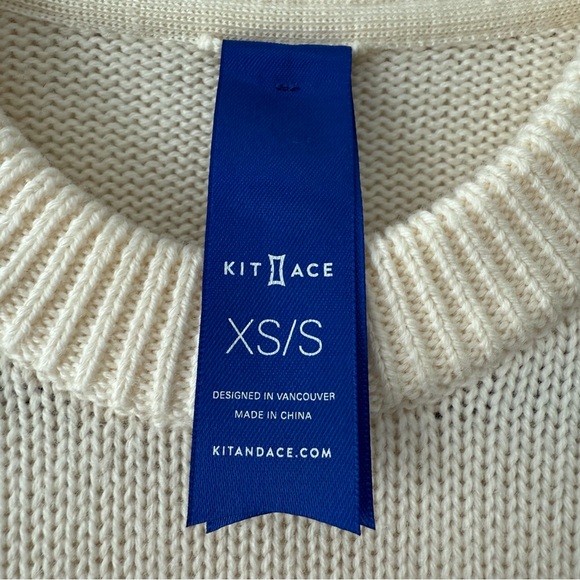 Kit and Ace Ash Merino Wool Crewneck Sweater Cream Wool Knit Sz XS/S - Picture 9 of 11